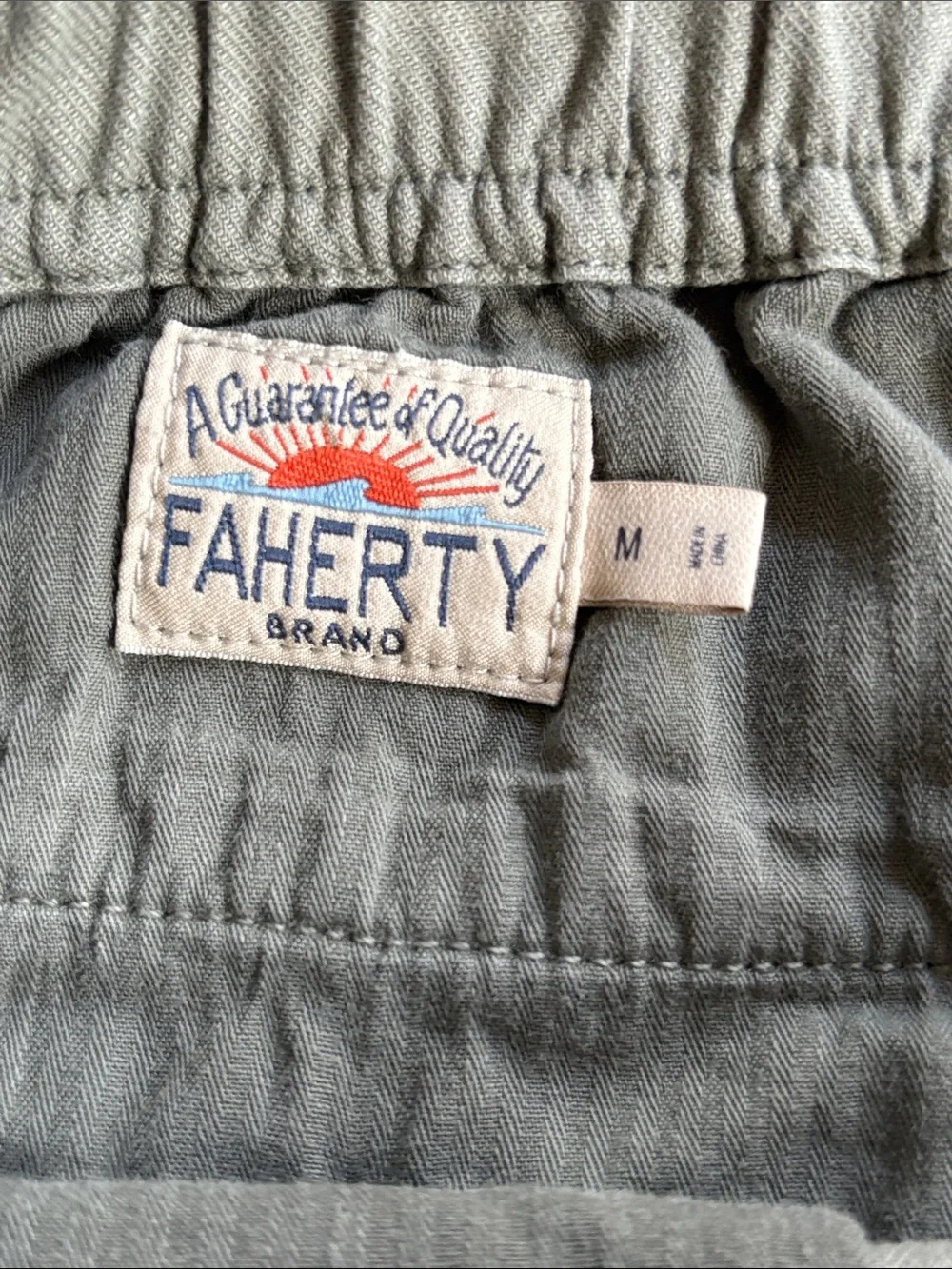 Faherty Essential Drawstring Short in Sage Green Size M
